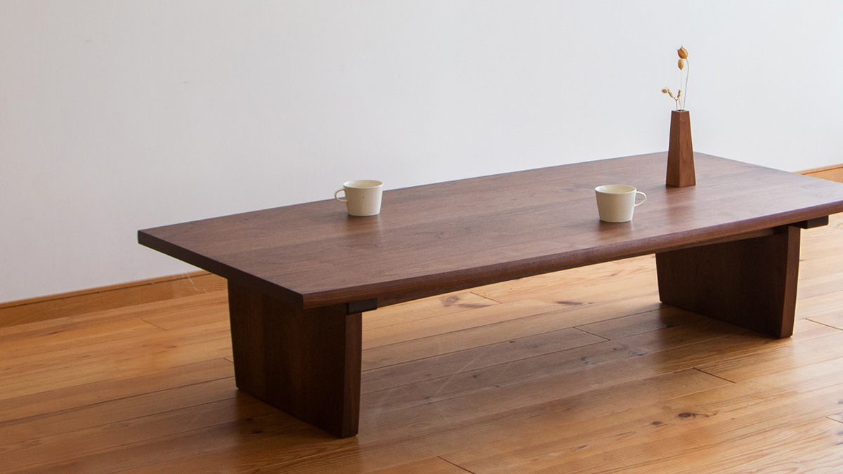 木彫、無垢テーブル(期間限定安曇野市より50km以内送料無料) 無垢材 一枚板テーブル｜東京・横浜で一生使える家具なら無垢材